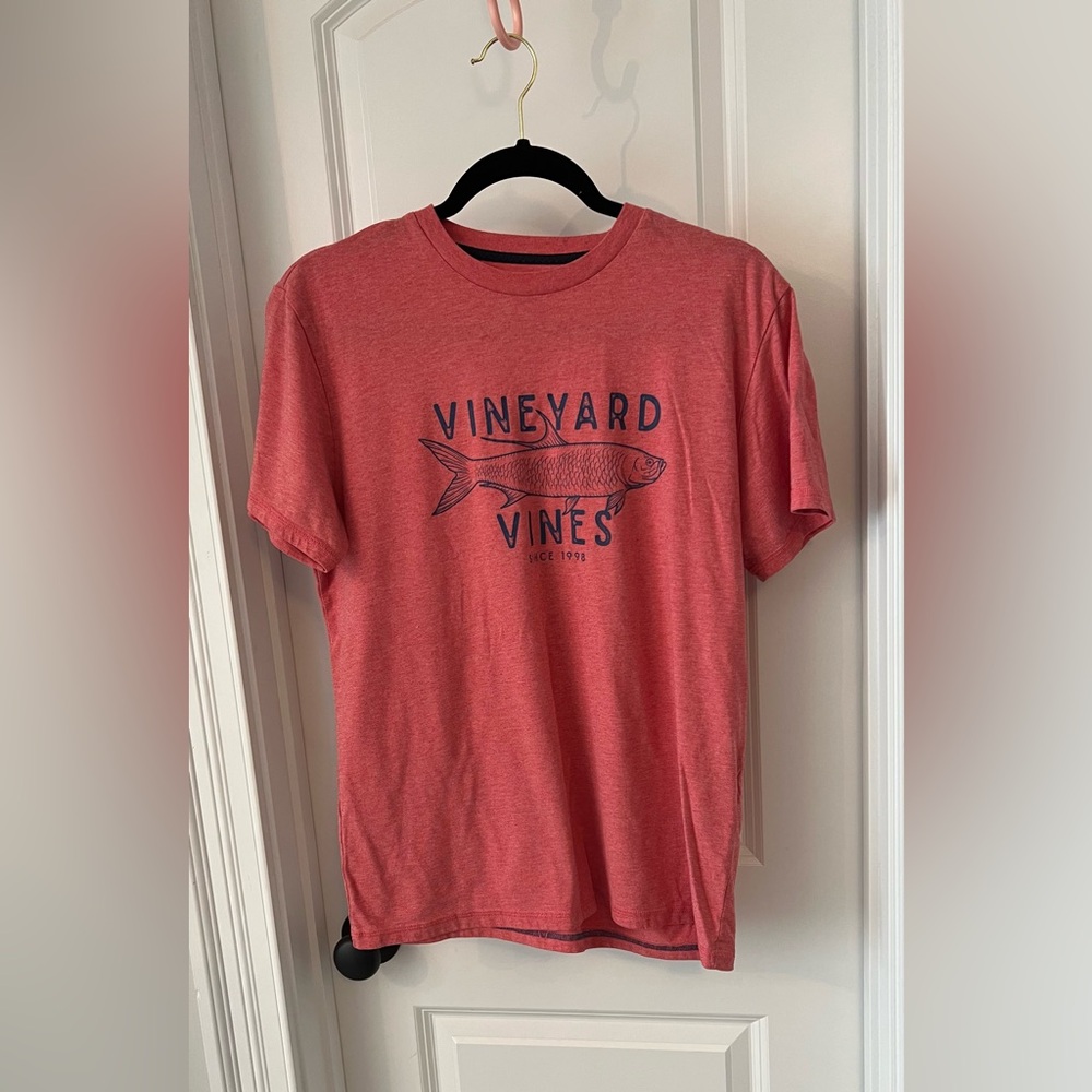Vineyard Vines Coral Graphic Tee